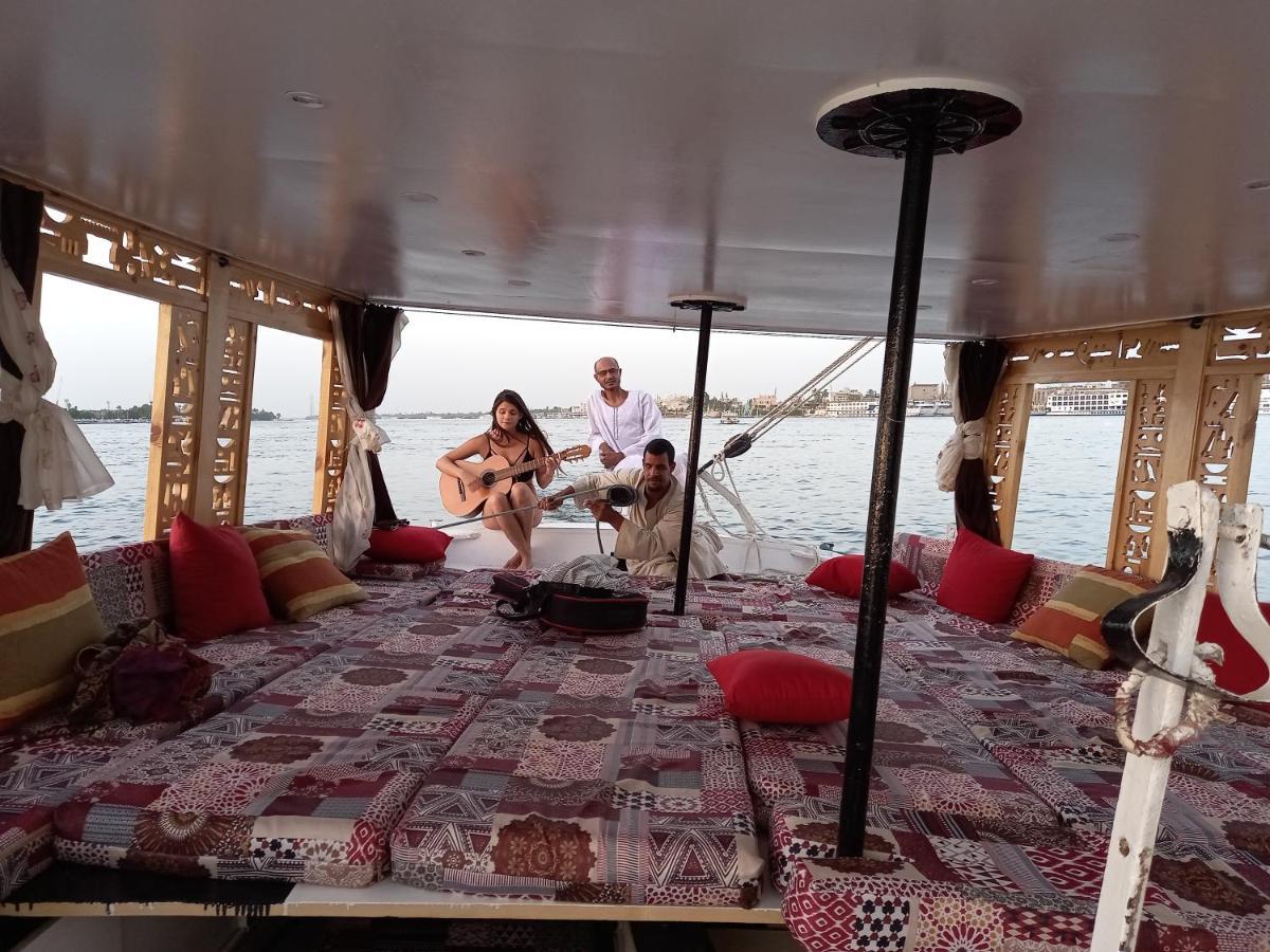 Nile Sunrise Felucca Boat Private Rental Луксор Екстер'єр фото